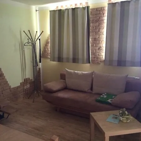 Haus Sonnenschein Апартаменты *