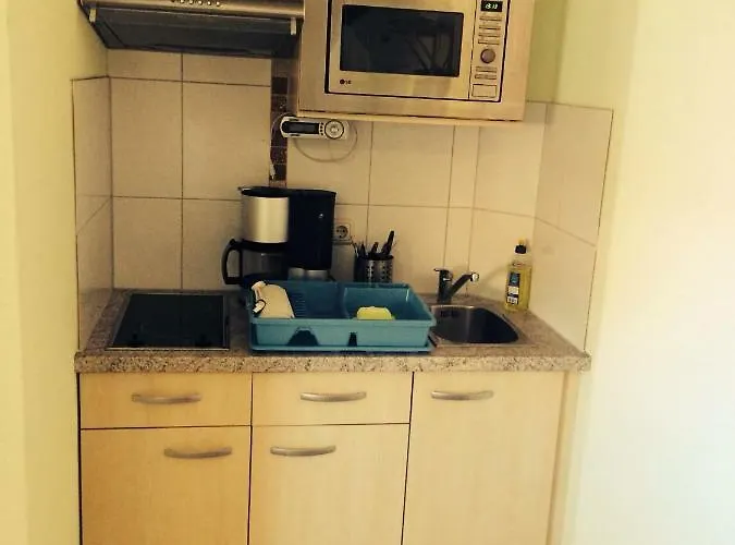 Haus Sonnenschein 아파트 그랄뮈리츠